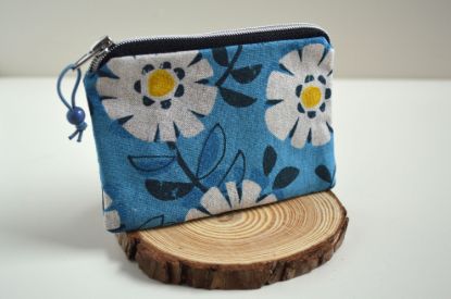 Bild von Minitäschchen Canvas Margeriten blau/schwarz Reißverschluss