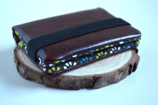 Bild von Kartenetui Miniblümchen braun/petrol/grün