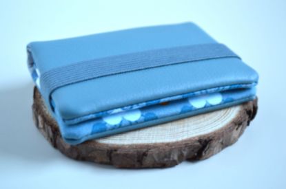 Bild von Kartenetui retro Blumen blau