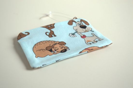 Bild von Minitäschchen Hunde hellblau