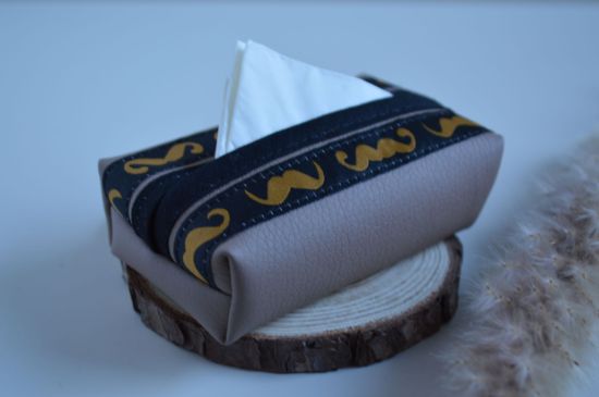 Bild von Taschentuchtascherl Kunstleder Mustard beige/schwarz