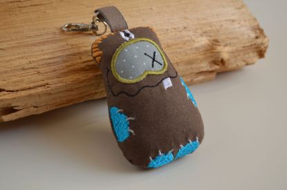 Bild von Anhänger Monsterchen braun